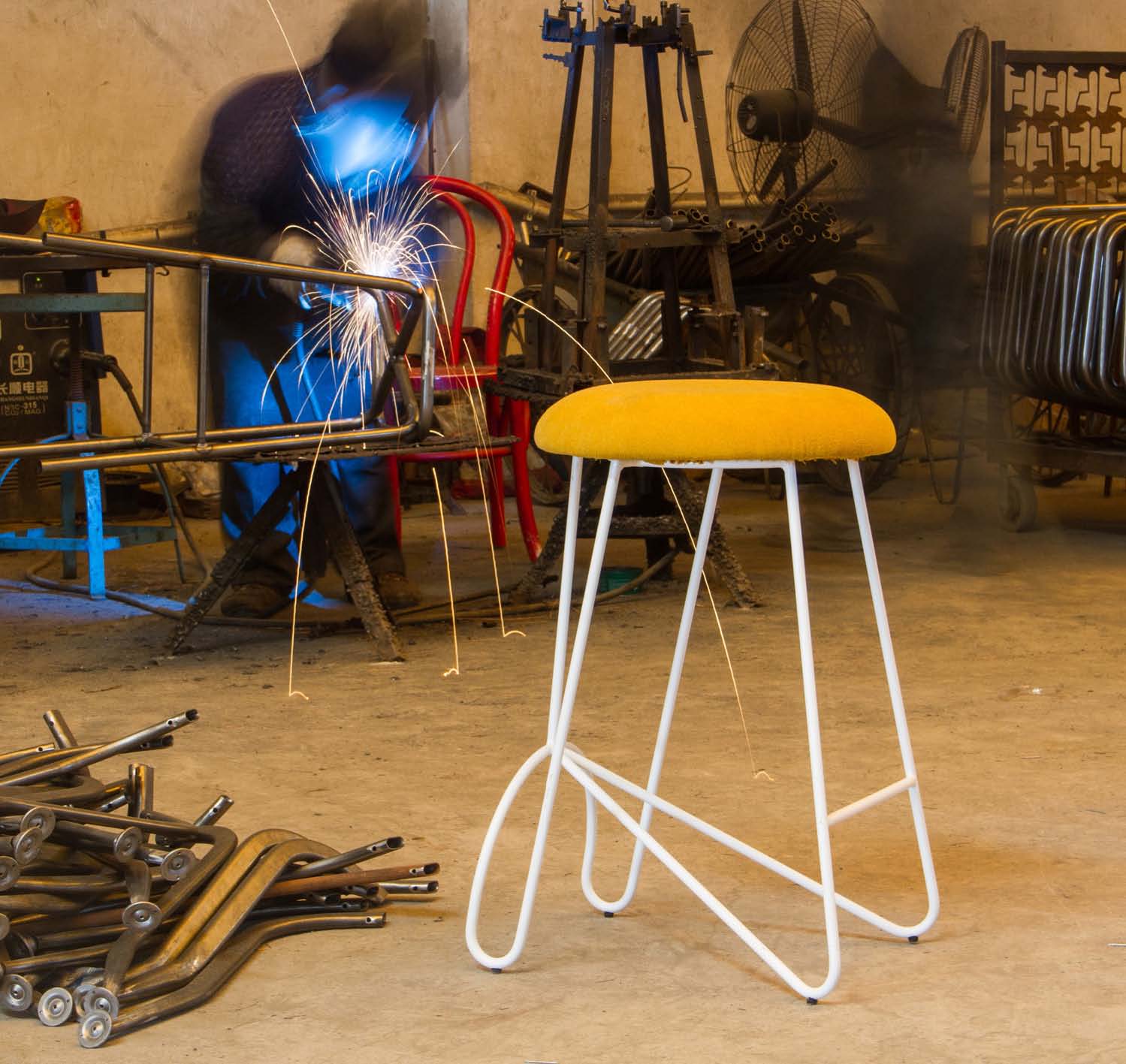 乐竞平台 - 坐具|吧椅/凳子|办公家具|设计师家具|环线吧椅